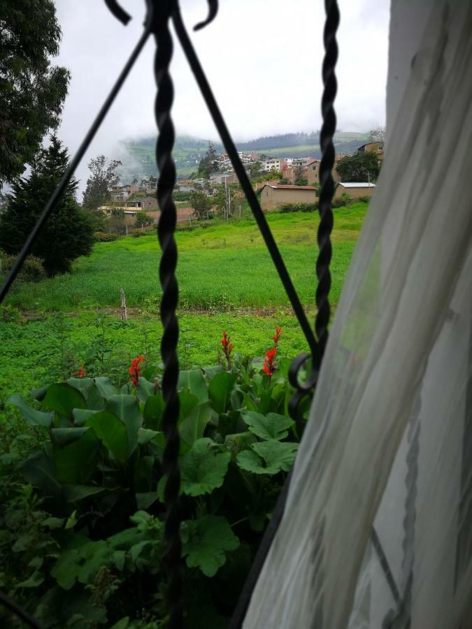 אלאוסי Killa Wasi Hostel מראה חיצוני תמונה