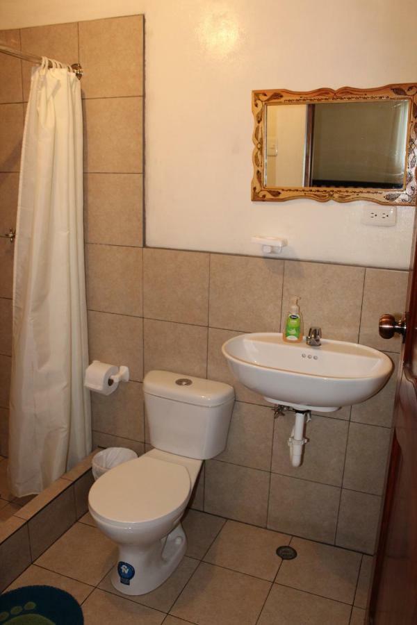 אלאוסי Killa Wasi Hostel מראה חיצוני תמונה